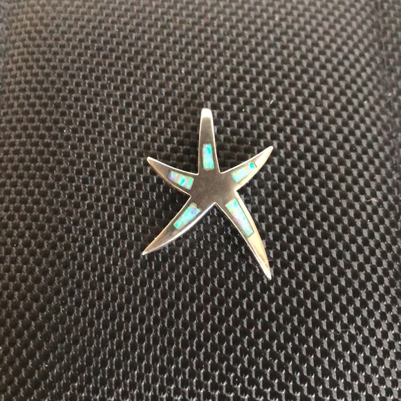 Opal inlay starfish sterling silver pendent